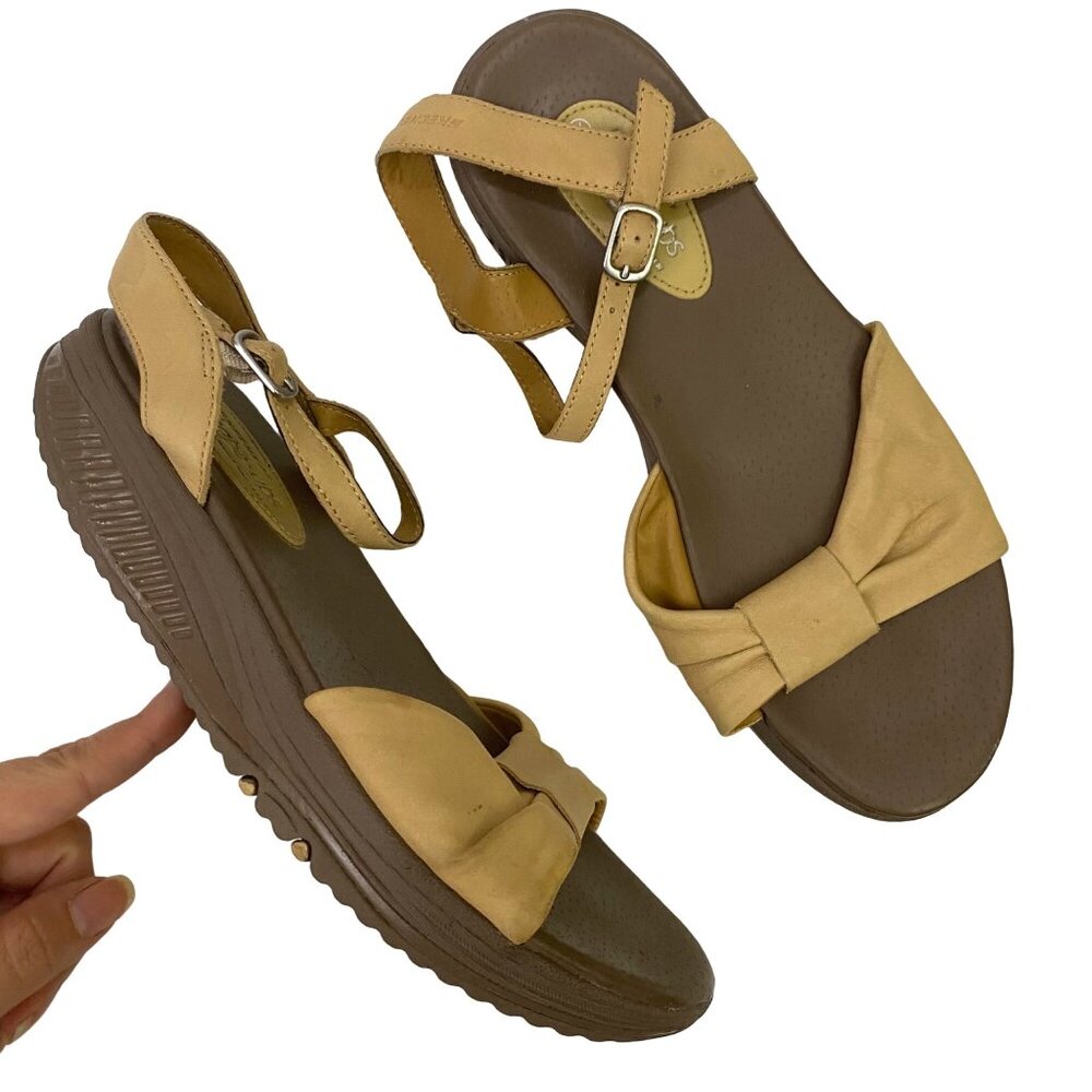 Skechers Shape-Ups 24918 Leather Camel Tan Sandals Ankle Straps Walking Size 7.5